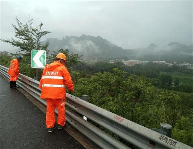 可克达拉大型机场排水系统